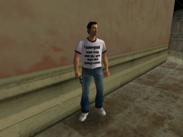 «Я полностью прошёл Vice City, и всё, что я получил – это вот эта паршивая майка»